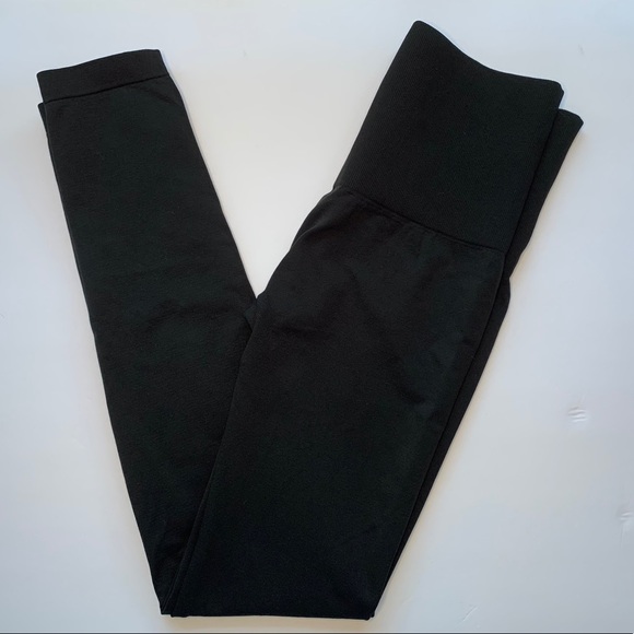 SPANX takes off! Solid Black Leggings Control Top - Picture 8 of 10